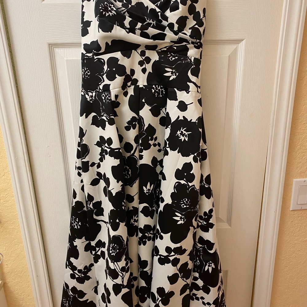 Strapless floral formal dress